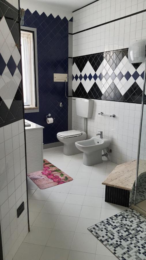 Clodia Beach One Sottomarina Bagian luar foto